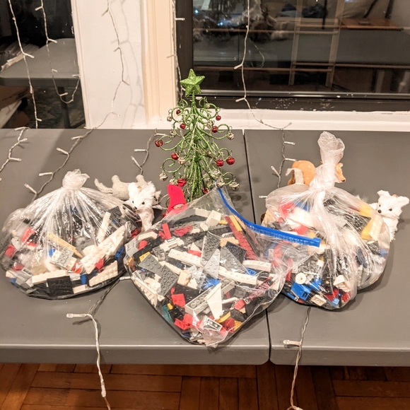 ⭐LAST ONE⭐LEGO Bricks HUGE bags treasure Assorted + free Lego gift!🎁🎁🎁🎄🎄 - Picture 7 of 16